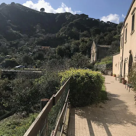 Turismo Rurale San Gaetano * Santa Teresa Di Riva